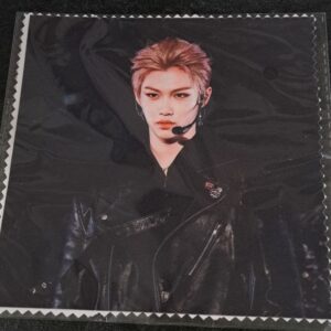 Alternative view of Серветка для окулярів 15х15 см _Кпоп