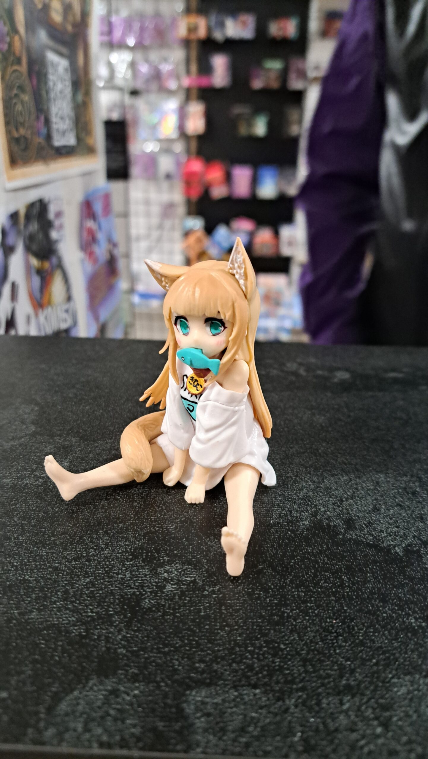 Фігурка_Неко-дівчинка з рибкою - Зображення 2